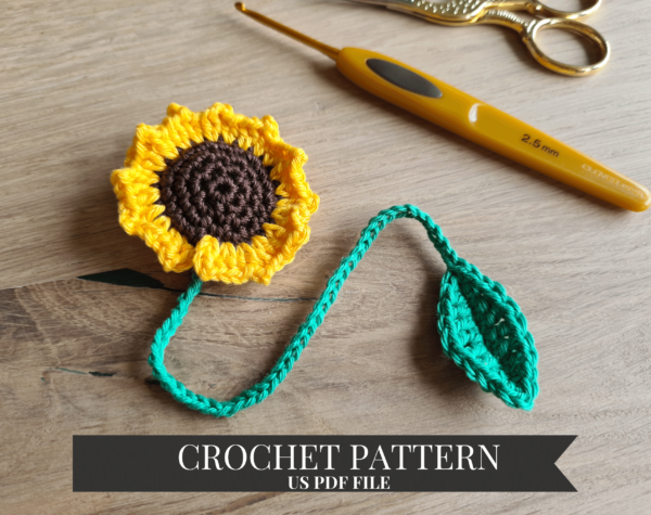 Crochet sunflower