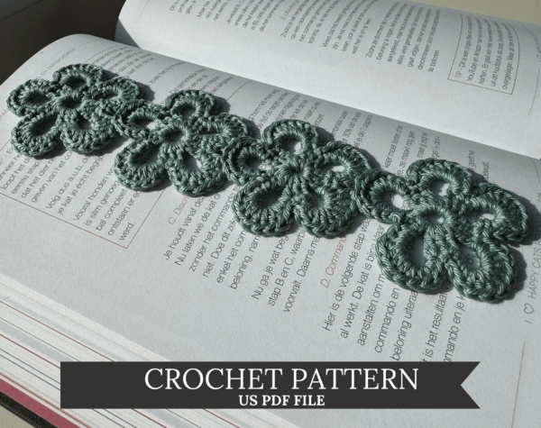 Crochet Bookmark Flowers